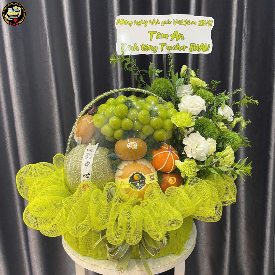 GIỎ HOA VÀ QUẢ MẪU 1